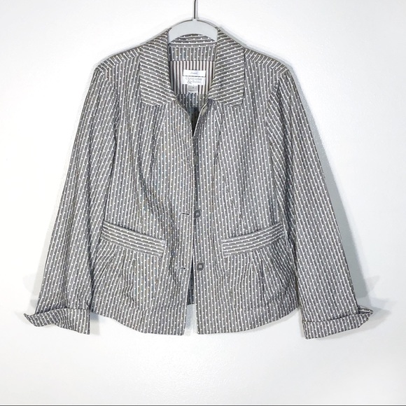 Christopher & Banks Jackets & Blazers - 🌊 5/$35! Christopher & Banks jacket tan small